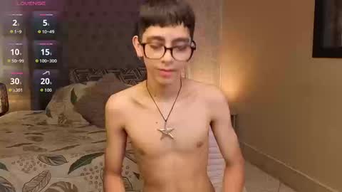 Snapshot of matty_spark chatting on 09.09.25 matty_spark online show from 09.09.25