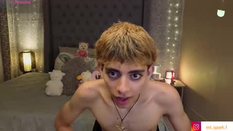 Snapshot of matty_spark chatting on 11.26.25 matty_spark online show from 11.26.25