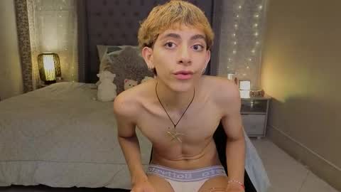 Snapshot of matty_spark chatting on 11.30.25 matty_spark online show from 11.30.25