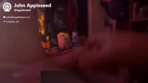 NiceBigJuicyHead online show from 11.14.25