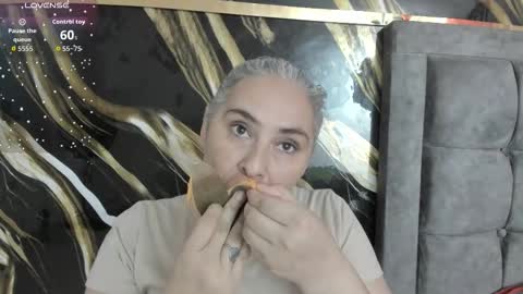 Snapshot of mature_gold chatting on 09.22.25 mature_gold online show from 09.22.25