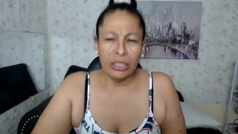 Snapshot of mature_martina_ chatting on 07.11.26 Martina online show from 07.11.26