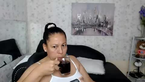 Snapshot of mature_martina_ chatting on 07.14.26 Martina online show from 07.14.26