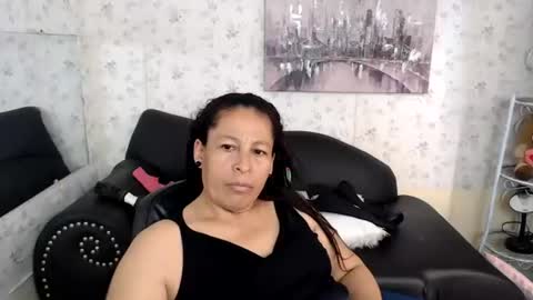 Snapshot of mature_martina_ chatting on 07.21.26 Martina online show from 07.21.26