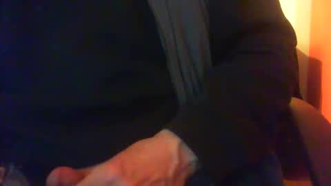 Snapshot of maturedaddi chatting on 01.04.25 Maturedaddi online show from 01.04.25