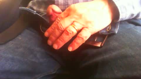 Snapshot of maturedaddi chatting on 02.26.25 Maturedaddi online show from 02.26.25