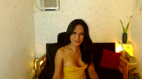 Snapshot of maturity_mommy_intown chatting on 09.16.25 maturity_mommy_intown online show from 09.16.25