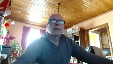 Maurice online show from 12.25.24