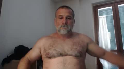 Snapshot of mauro1971 chatting on 09.28.25 mauro1971 online show from 09.28.25