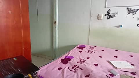 mauroluxandra online show from 02.15.25