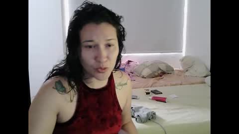 mauroluxandra online show from 10.12.25