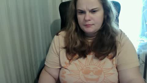 Snapshot of mavka2025 chatting on 10.14.25 Mavka2025 online show from 10.14.25