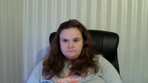 Snapshot of mavka2025 chatting on 11.15.25 Mavka2025 online show from 11.15.25