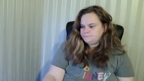 Snapshot of mavka2025 chatting on 11.15.25 Mavka2025 online show from 11.15.25