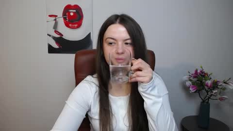 MavkaCute online show from 11.04.25