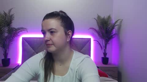 MavkaCute online show from 11.09.25