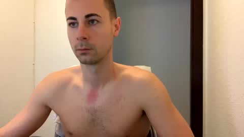 Snapshot of max681334 chatting on 02.21.25 max681334 online show from 02.21.25