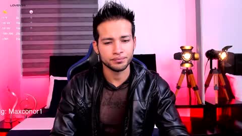 Max Conor online show from 03.10.25