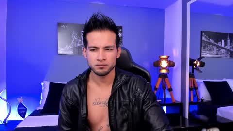 Max Conor online show from 09.17.25