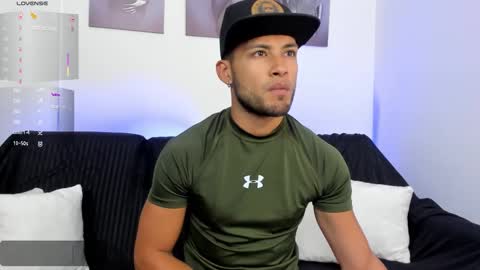 Max Conor online show from 11.11.25