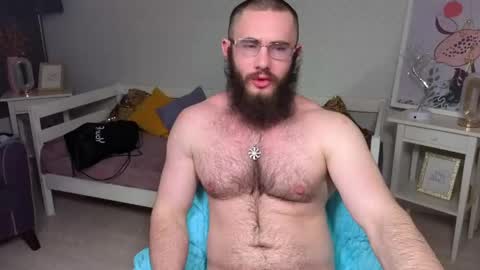 Snapshot of max_foks chatting on 04.09.26 Max online show from 04.09.26