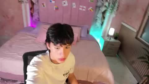 Max online show from 07.19.26