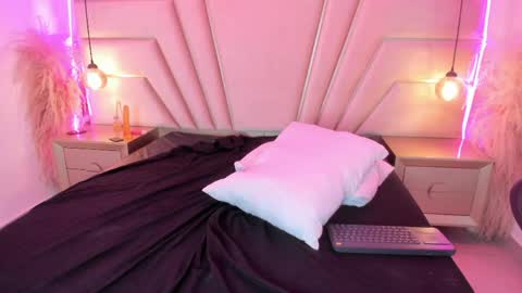 max_huntter online show from 03.11.26