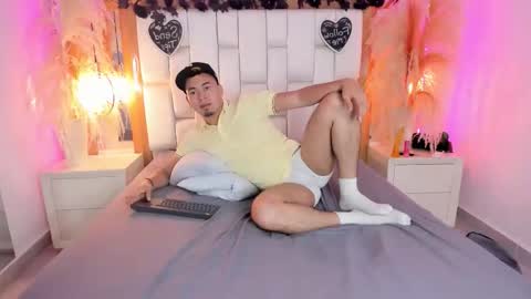 max_huntter online show from 03.14.26