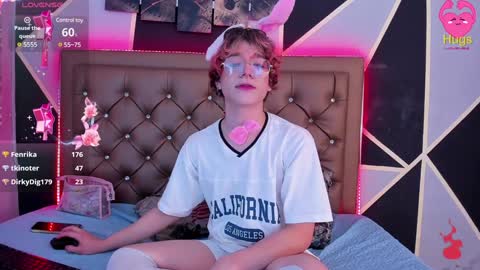 Snapshot of max_lover1 chatting on 01.10.25 Max lover1 online show from 01.10.25