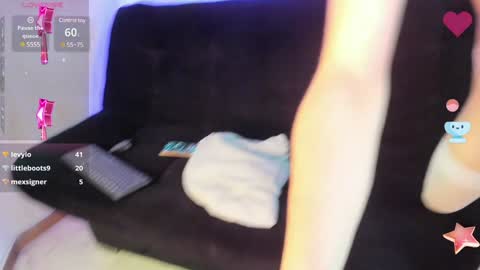 Snapshot of max_lover1 chatting on 02.07.25 Max lover1 online show from 02.07.25