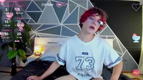 Snapshot of max_lover1 chatting on 03.12.25 Max lover1 online show from 03.12.25