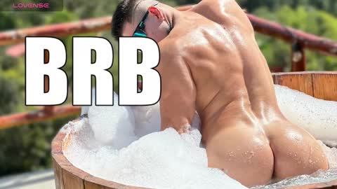 Maximo Mayer online show from 11.10.25