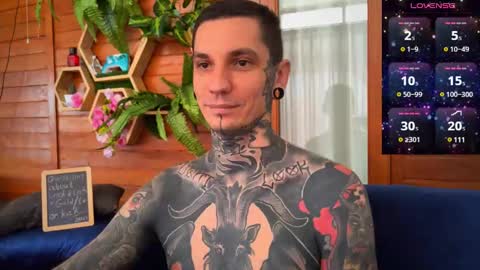    online show from 01.08.25