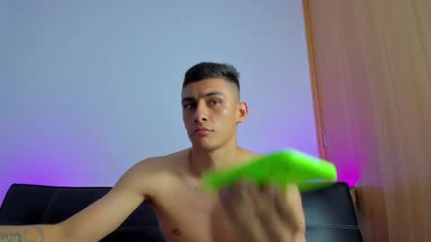 MAX     online show from 04.23.26