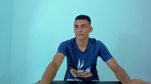 Snapshot of max_wild01 chatting on 06.23.26 MAX online show from 06.23.26