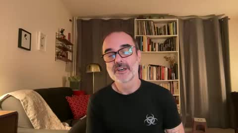 Max Mikado online show from 01.28.25