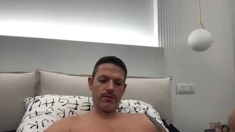 Snapshot of maxc981 chatting on 01.18.25 Mike online show from 01.18.25