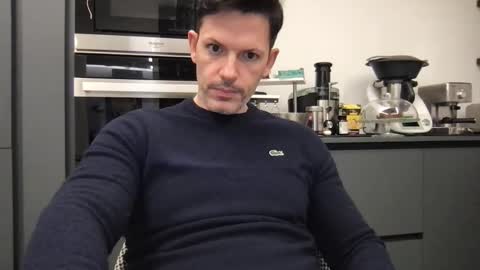 Snapshot of maxc981 chatting on 11.24.25 Mike online show from 11.24.25