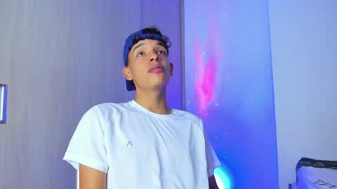 Max  online show from 05.07.26