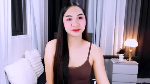 maxie greyson online show from 12.16.25