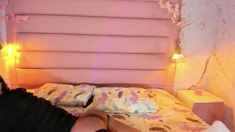 maxim online show from 10.24.25