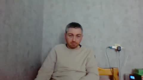 Snapshot of maximefrxx chatting on 02.14.25 Maxime online show from 02.14.25