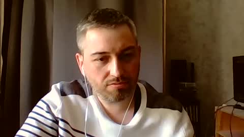 Snapshot of maximefrxx chatting on 06.16.26 Maxime online show from 06.16.26