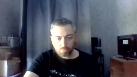 Snapshot of maximefrxx chatting on 06.25.26 Maxime online show from 06.25.26