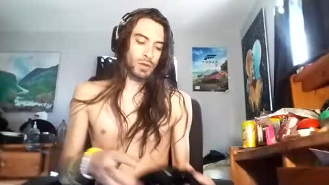 maximillianpayan95 online show from 05.18.26