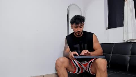 Snapshot of maximo004 chatting on 11.20.25 Maximo online show from 11.20.25