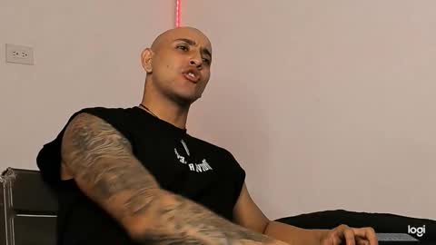 Snapshot of maximo004 chatting on 01.09.26 Maximo online show from 01.09.26