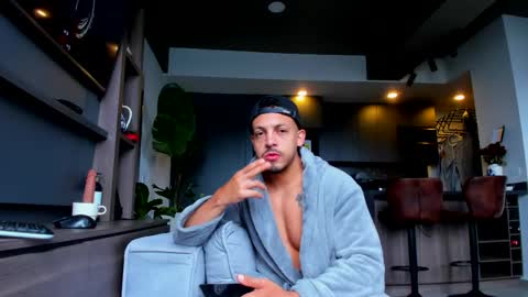maximo_and_marcelo online show from 06.05.26