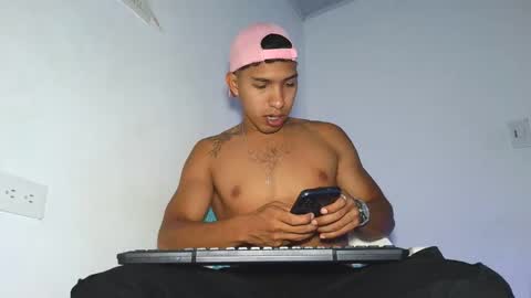 Snapshot of maximo_vega_new chatting on 03.19.26 Maximo Aron Vega online show from 03.19.26