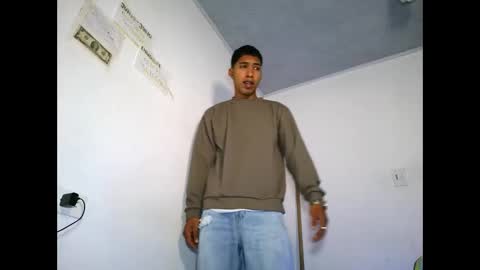 Snapshot of maximo_vega_new chatting on 03.24.26 Maximo Aron Vega online show from 03.24.26